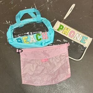 Source Unknown Turquoise Clear Bag with Pink Mesh Pouch & Cream Wristlet